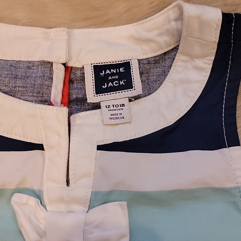 JANIE AND JACK  tank top SIZE 12-18 MONTHS